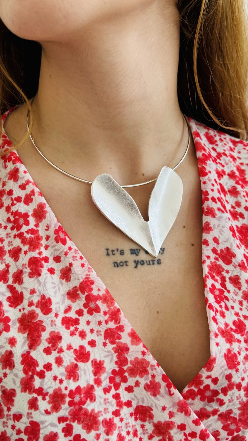 Collana rigida cuore