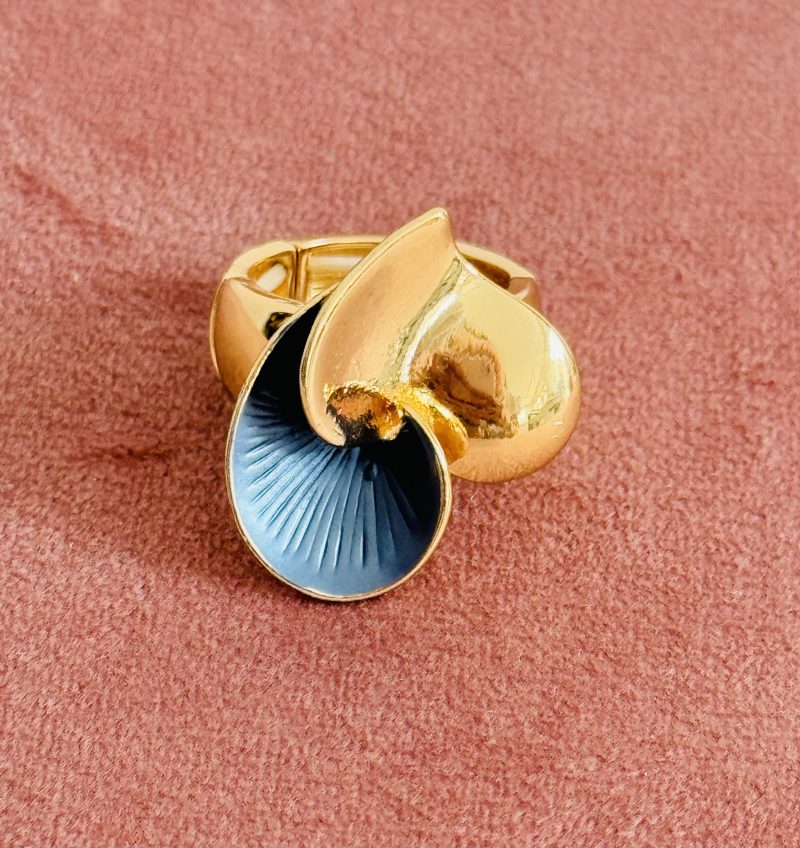 Anello cuore incrociato