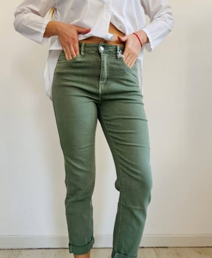Pantalone mom fit verde