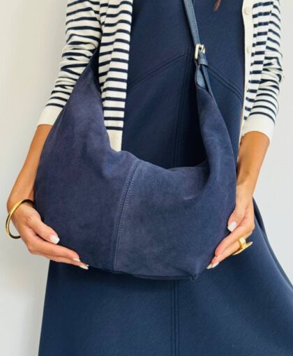 Borsa mezzaluna scamosciata